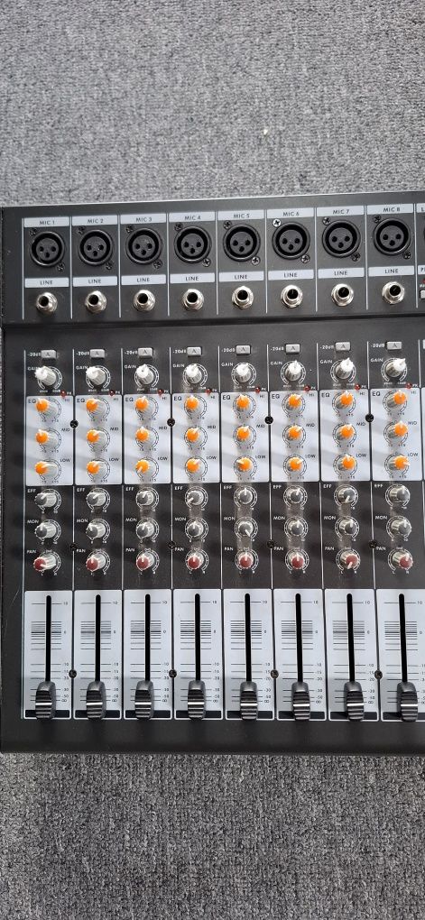 Sprzedam mikser RHSOUND M802 USB