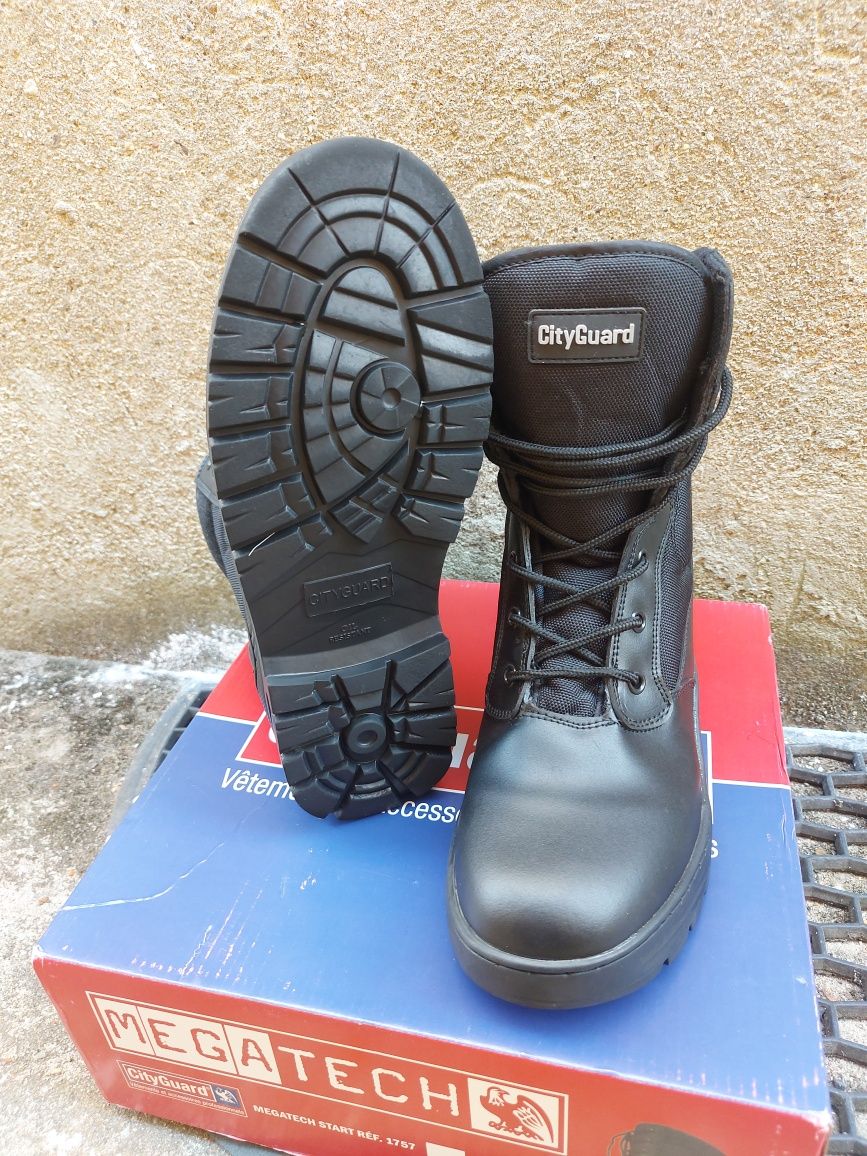 Botas CITYGUARD para Vigilantes, GNR, PSP,  Tamanho 43. Muito leves.