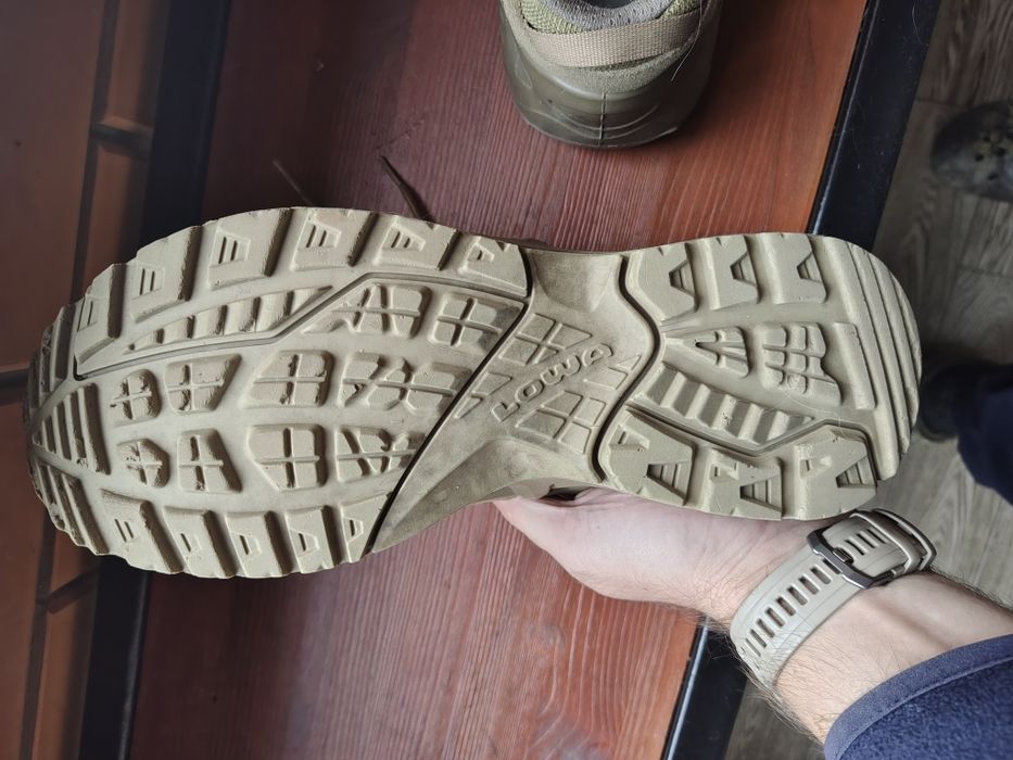 Lowa тактичні кросівки,ботінки