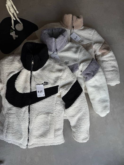 Двостороння куртка Nike Nocta Cream White