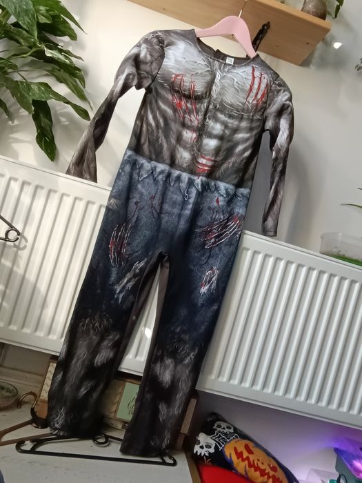 Strój halloween, kostium karnawałowy, przebranie wilkołak 128 134