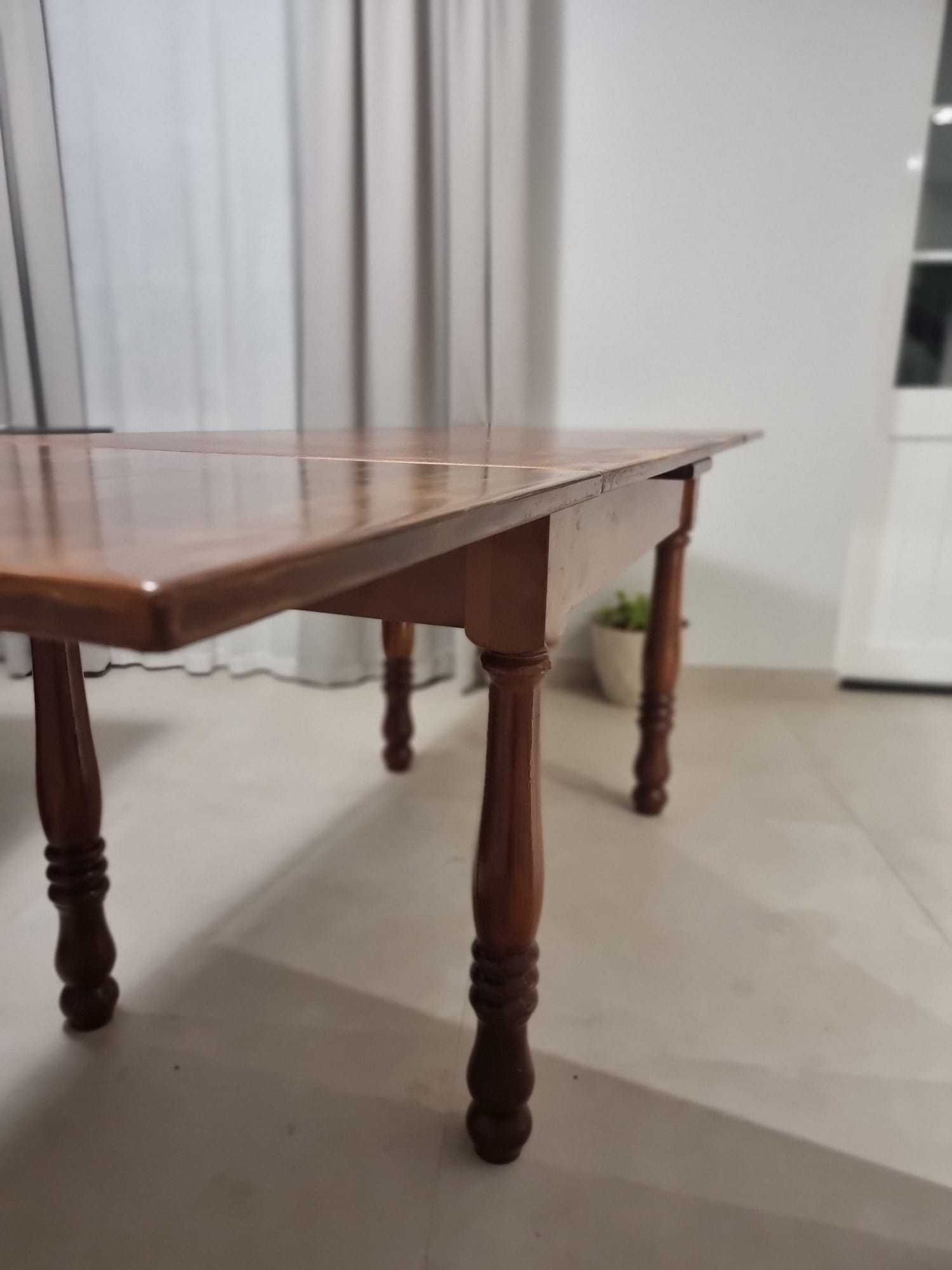 Mesa de Madeira Maciça Extensível 1,20 a 2,20m