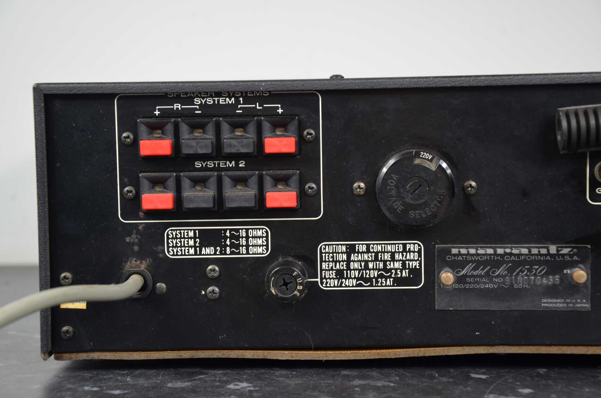Amplituner Marantz Model 1530 stero srebrny vintage