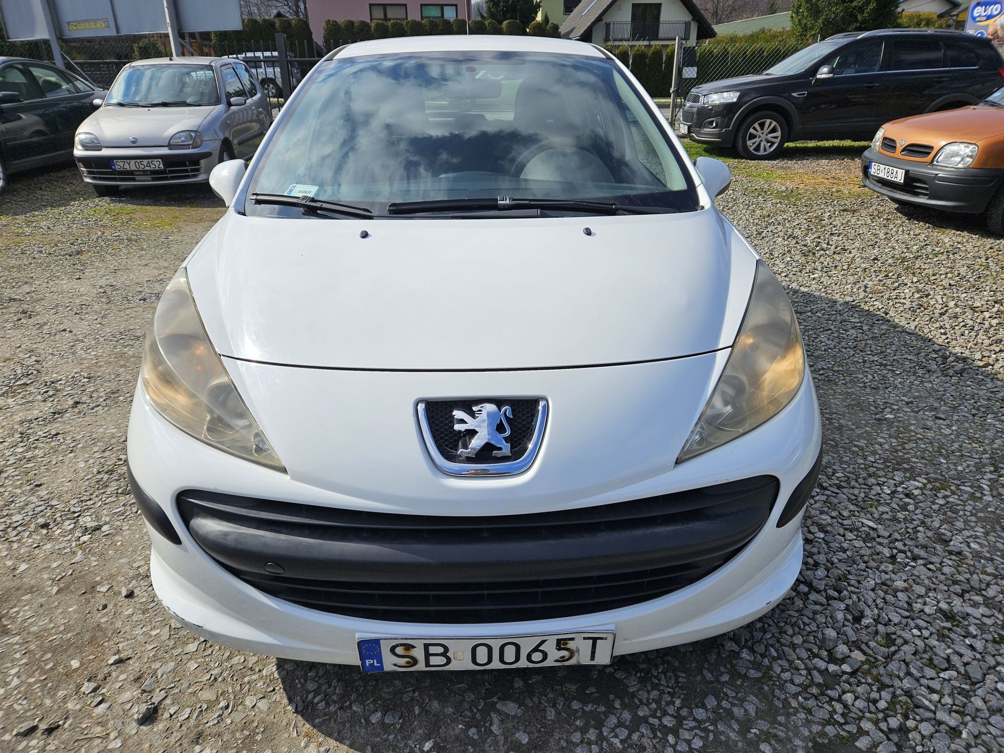 Peugeot 207 1.4 Benzyna Klima 4 drzwi