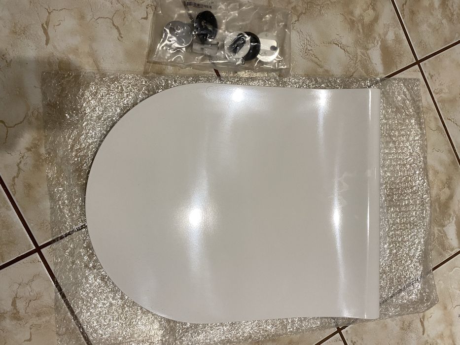 Deska Cersanit Neso City oval slim