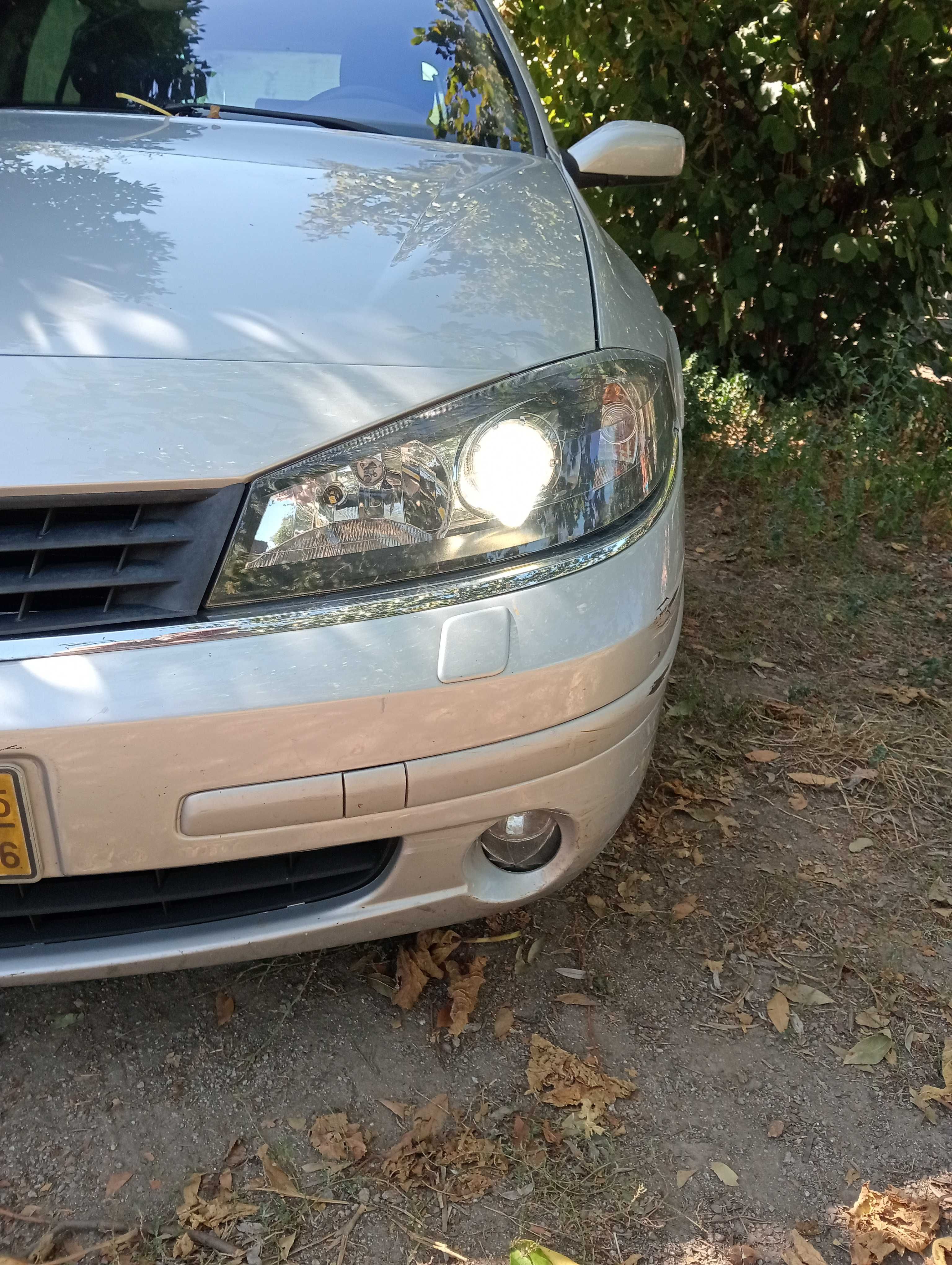 Farois Xenon com autoregulação