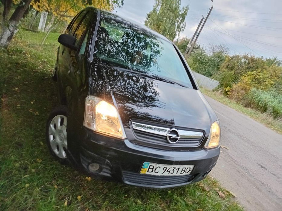 Opel Meriva легковий універсал-В