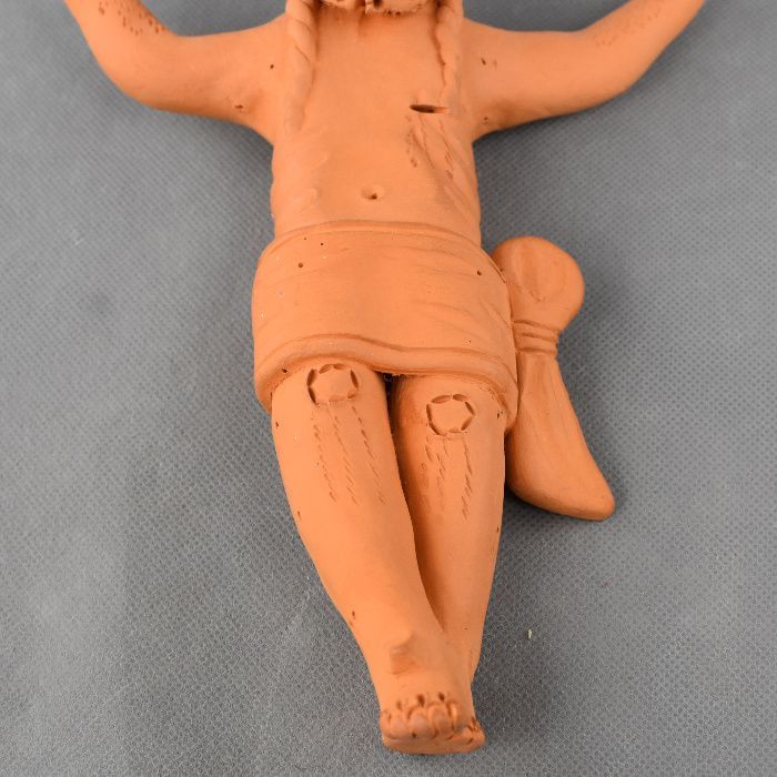 Cristo em terracota “Mistério”