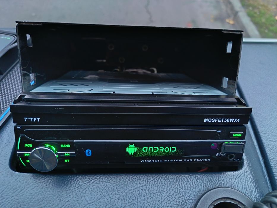 Автомагнитола на Android 15,4/64, 8 ядер. Читайте опис.