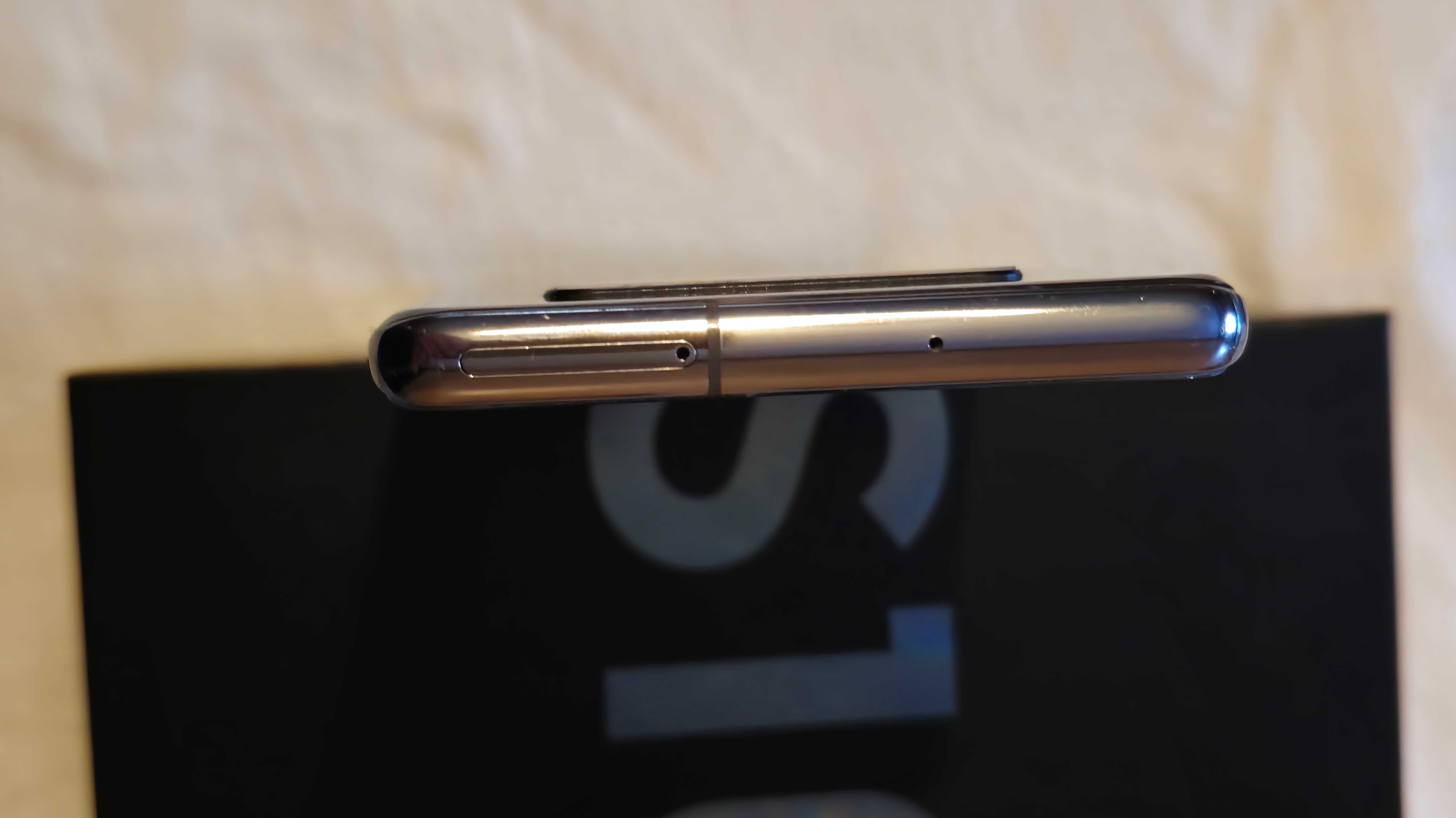Samsung Galaxy S10+ Plus czarny stan b.dobry gratisy