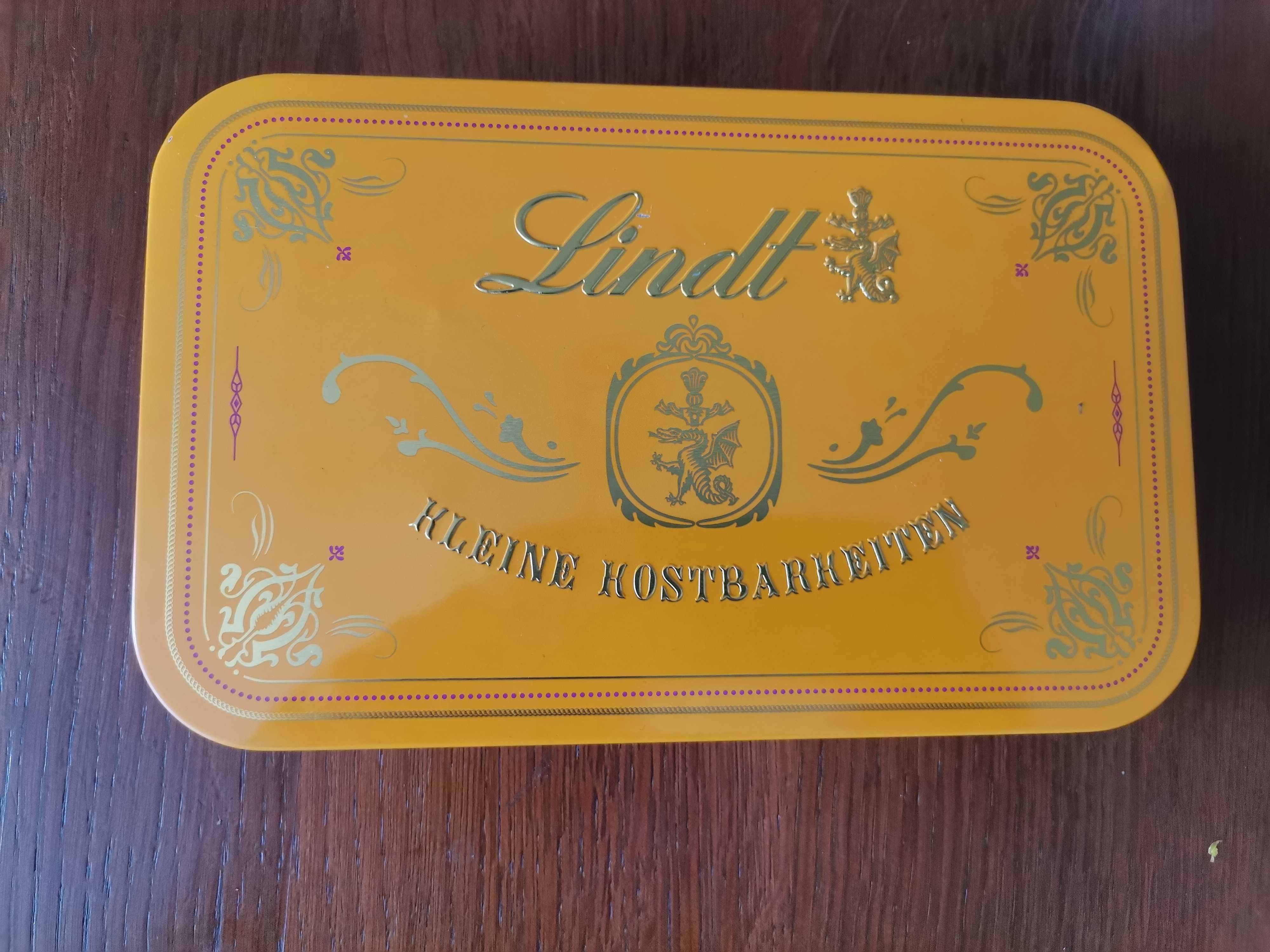 Lindt ozdobne opakowanie po świątecznych pralinkach