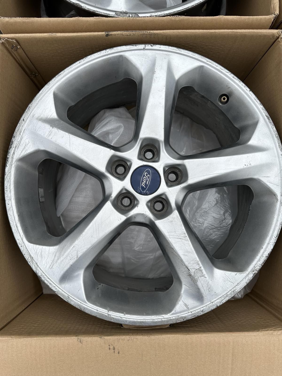 Диски Форд Fusion r18
