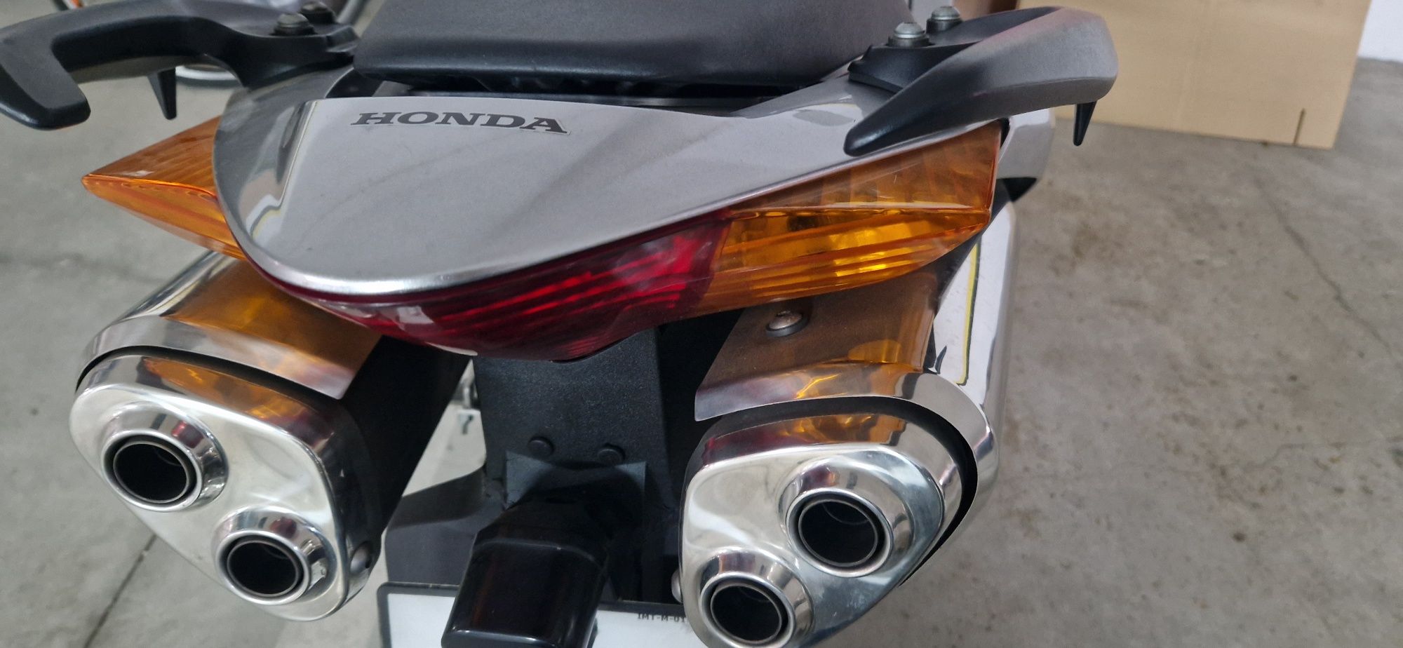 Honda vfr800vtec Ano 2005