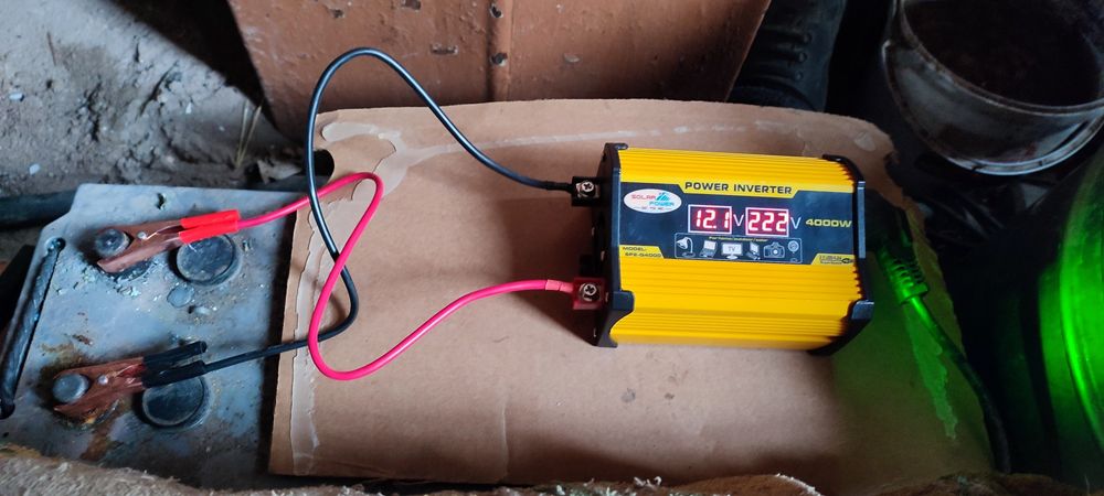 Продам інвектор перетворювач напруги 12/220