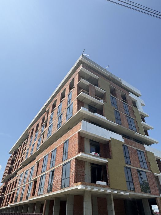 Продаж 2-кім квартири в елітному будинку в Городку