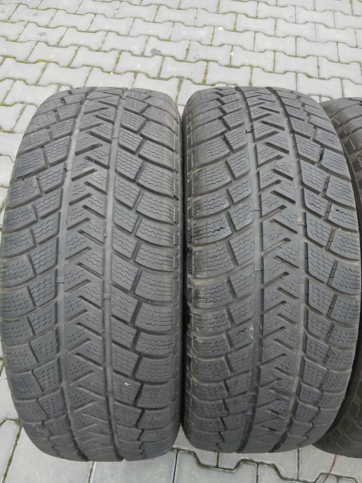 Шини Michelin Latitude Alpin 235/55r18
