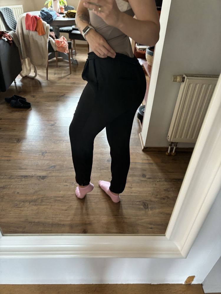 Eleganckie spodnie Zara rozmiar L