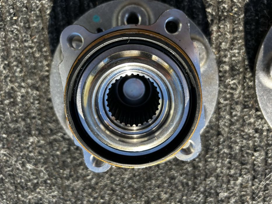 Ступичні підшипники Mercedes Sprinter 906/907.