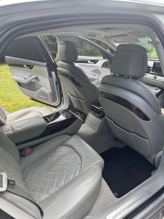 Audi A 8 4.2 TDI Long Quatrro