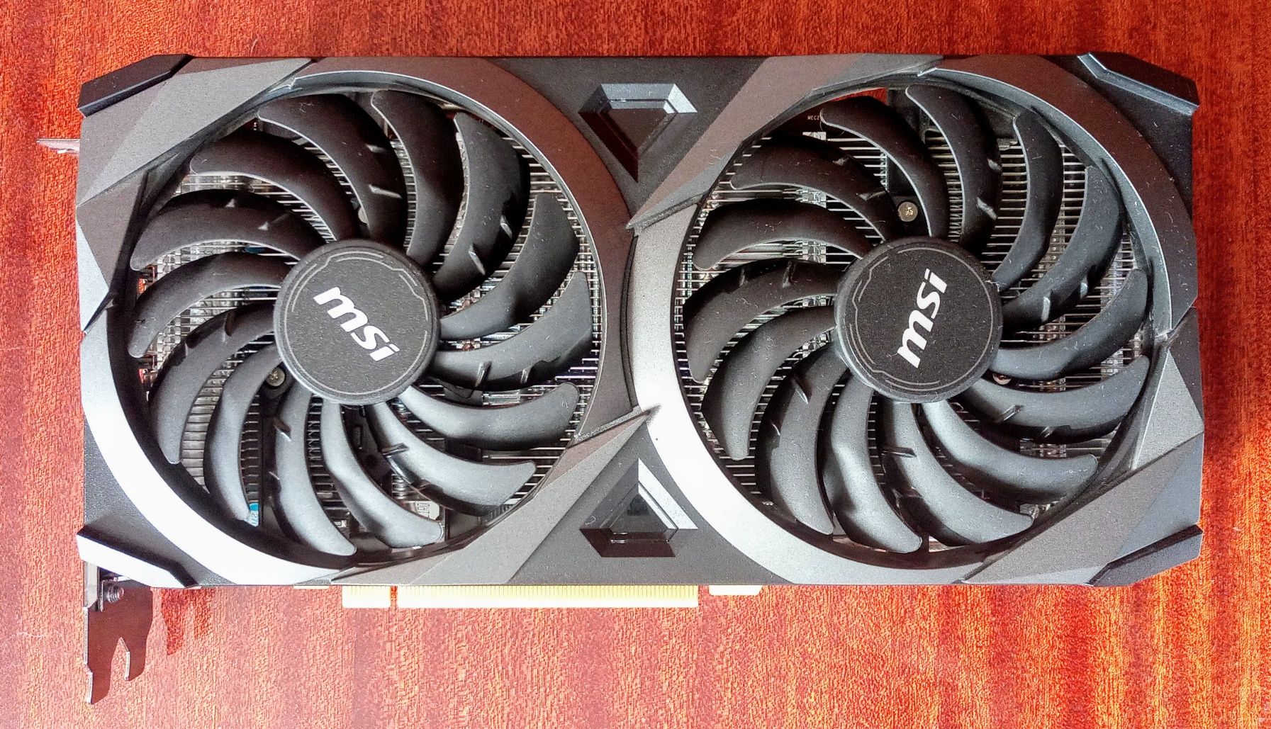 Мощная игровая карта MSI GeForce RTX 3070 Ventus 2X OC 8gb. Рабочая.