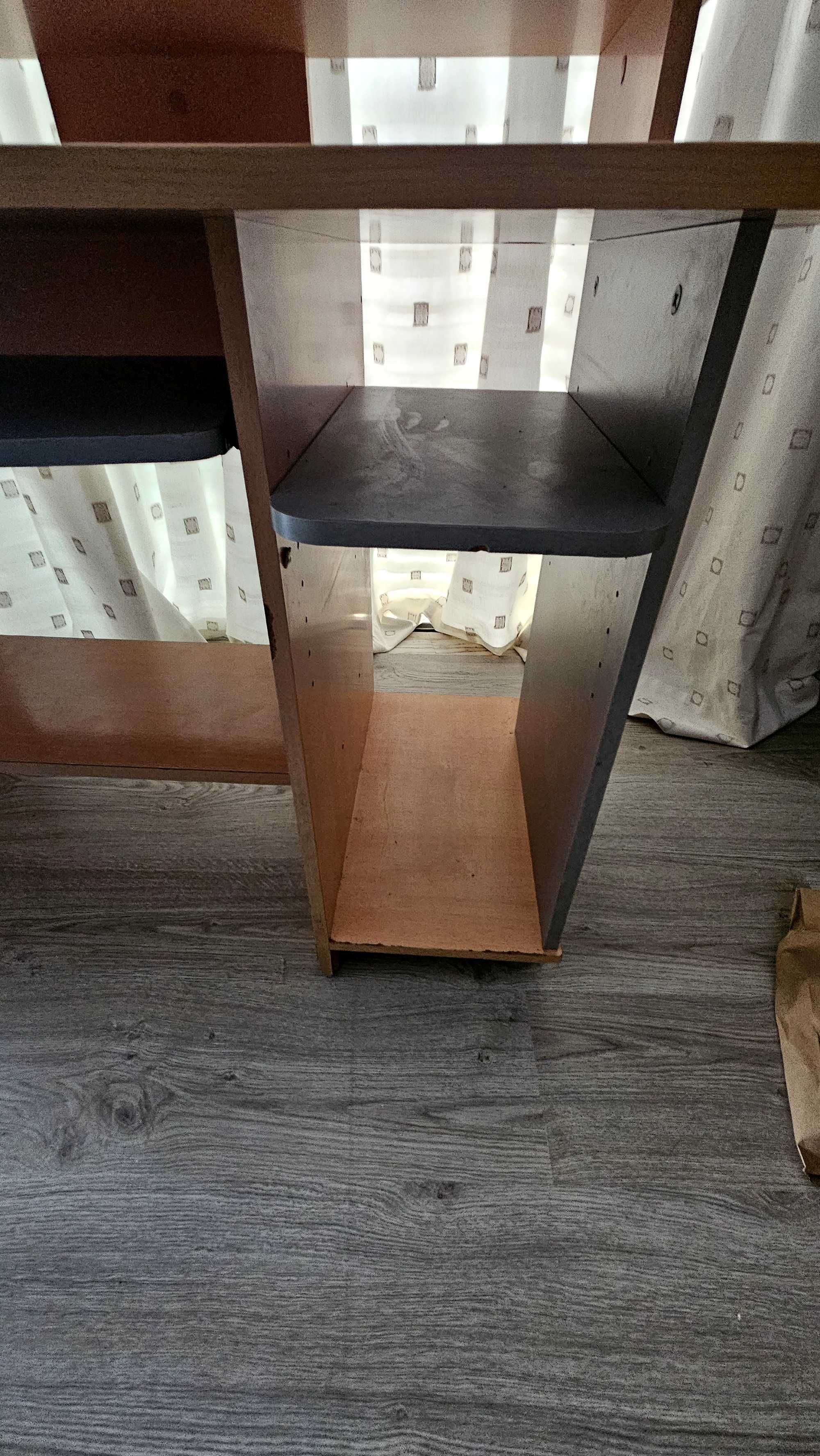 Secretária de computador