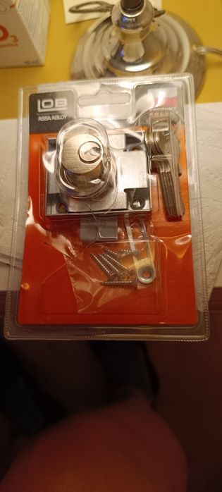 Zamki meblowe 10 sztuk nowe