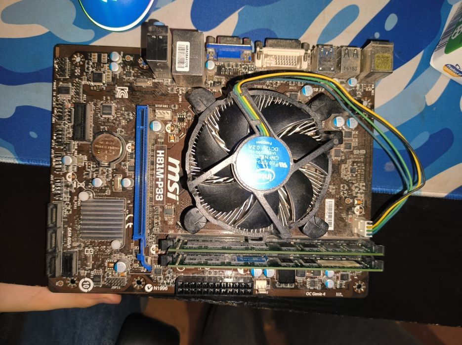 Материнська плата Msi h81m-p33