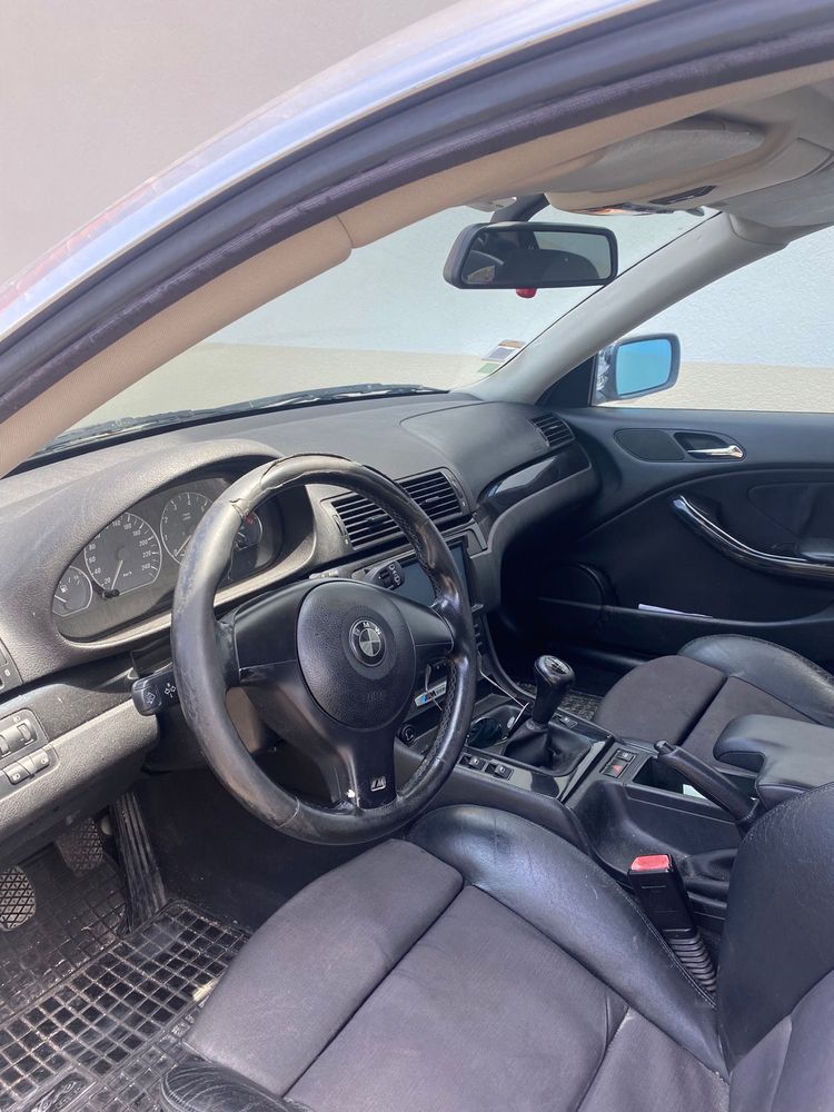 BMW 320 ci com sistema de GPL