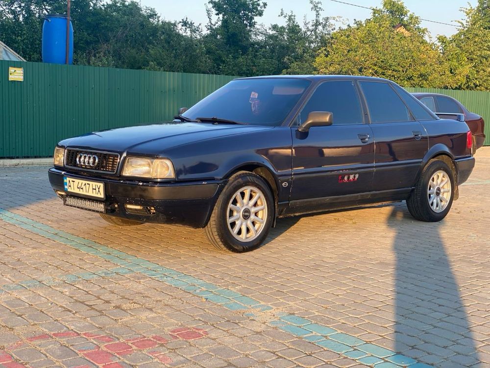 Audi 80 2.0 бензин B4