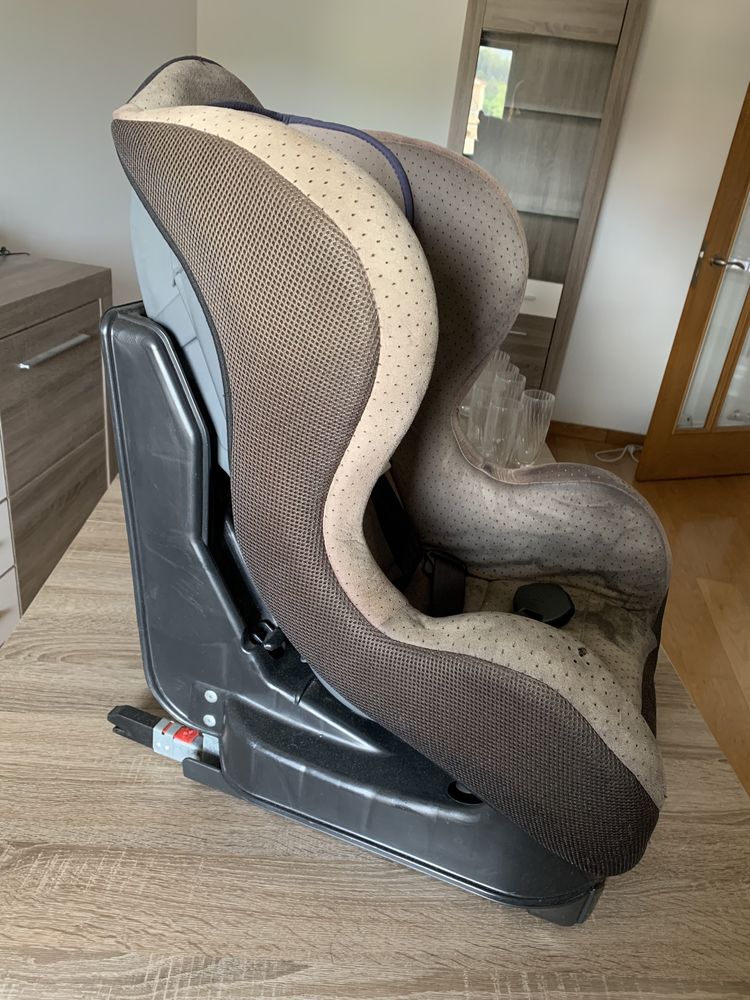 Cadeira Auto Bebé c/ ou s/ Isofix