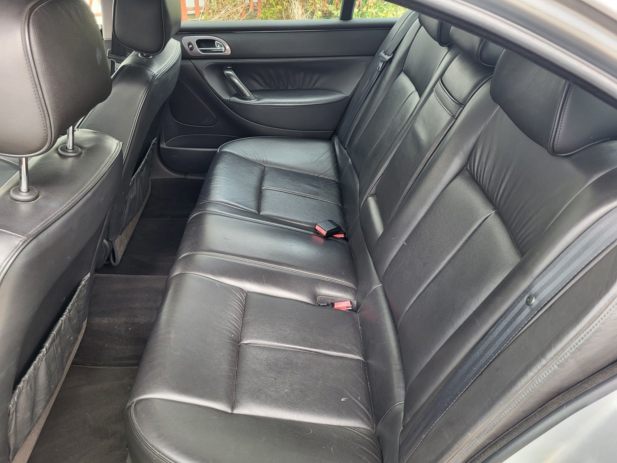 Peugeot 607 3.0 v6 gaz