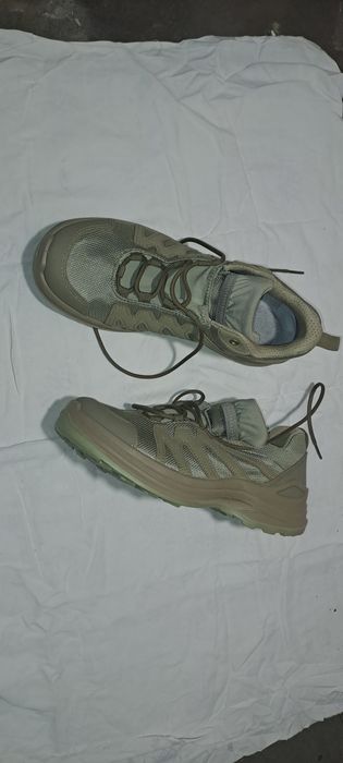 Кросівки 42 р.  "TALAN" Нові