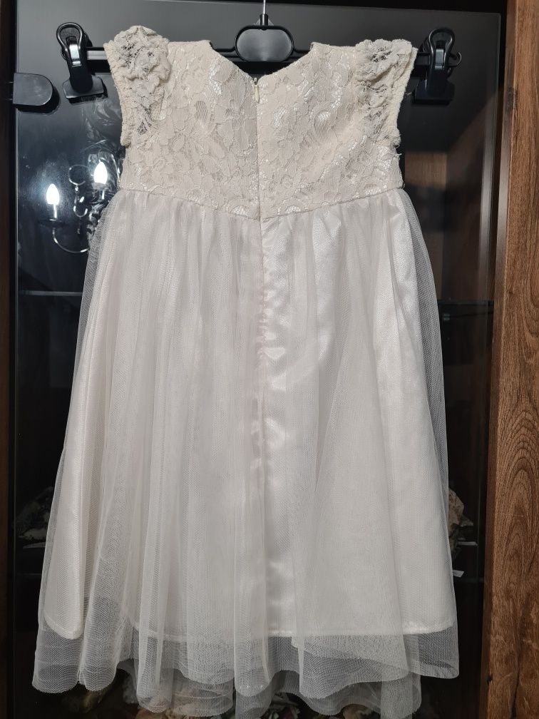 Sukienka weselna, ślubna komunijna 104