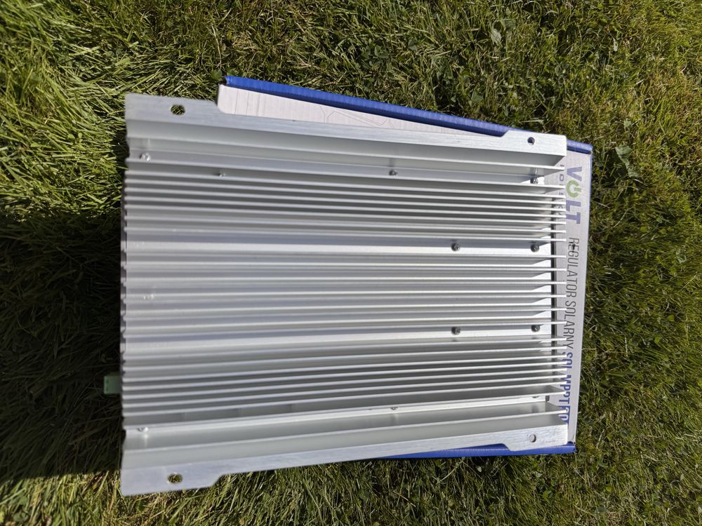 Regulator Solarny SOL MPPT 30A 12/24V BLUETOOTH