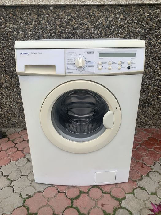 Пральна машина з текстовии меню Privileg ProComfort 86206