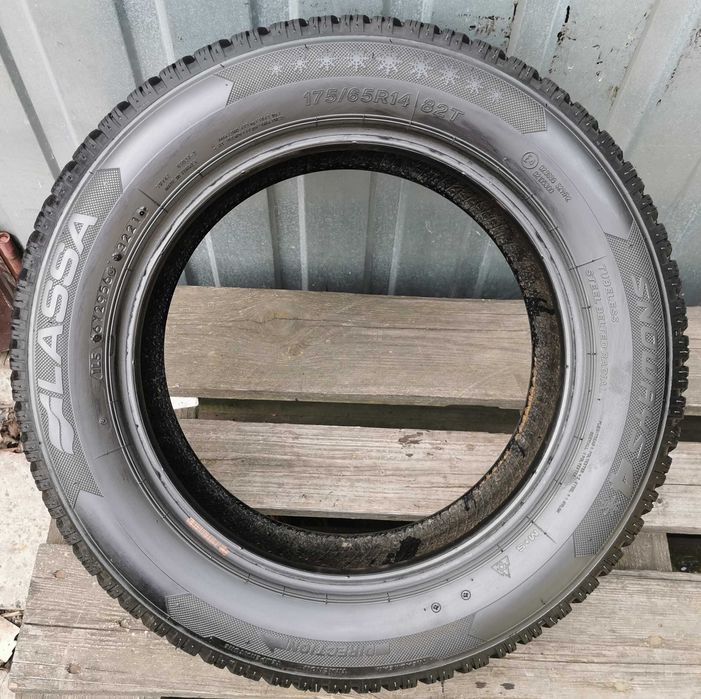 138) Opona - 175/65/14 - Lassa - 7.5mm - 1x2021 - Zimowa