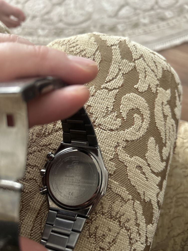 Годинник.Часы.Casio EQB-1100YDC-1A