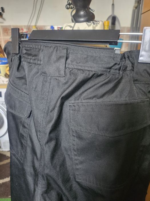 Spodnie sportowe męskie narciarskie ocieplane nieprzemakalne