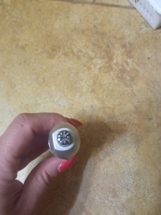 Продам триммер для носа и ушей Baby liss