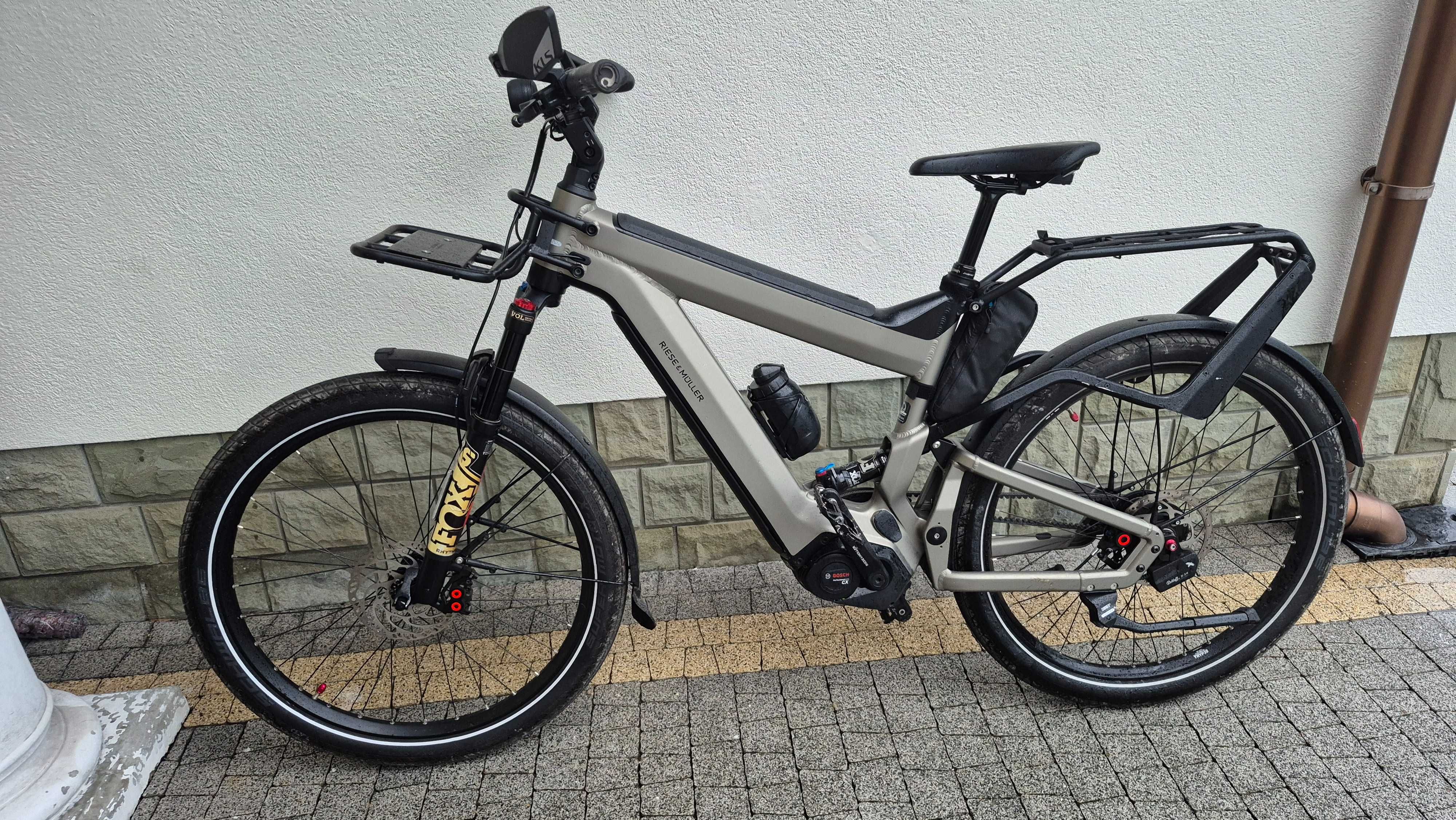 Riese&Muller Superdelite GT  Rohloff Speedhub E-14, FOX, PASEK ,