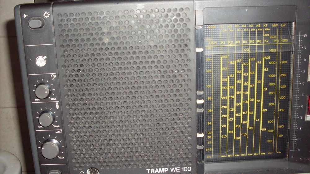 Radioodbiornik UNITRA tramp we 100