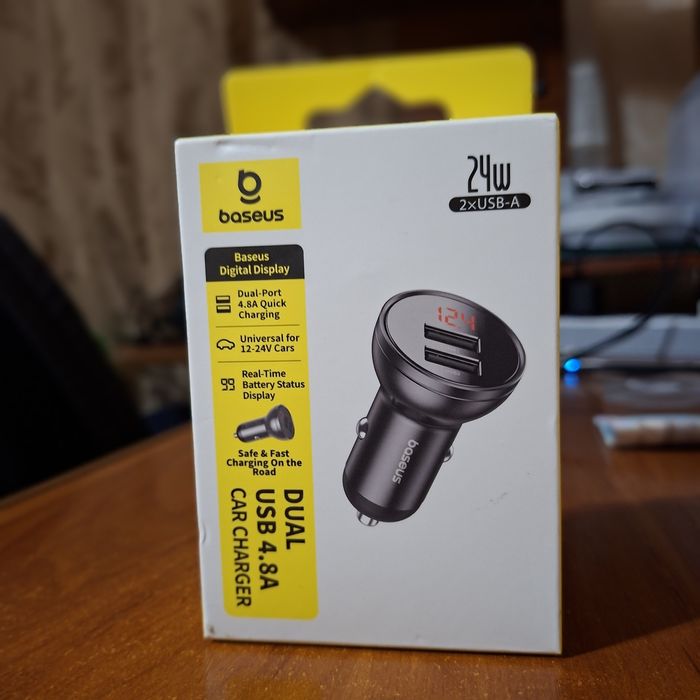 Baseus автозарядка в прикурювач 24w