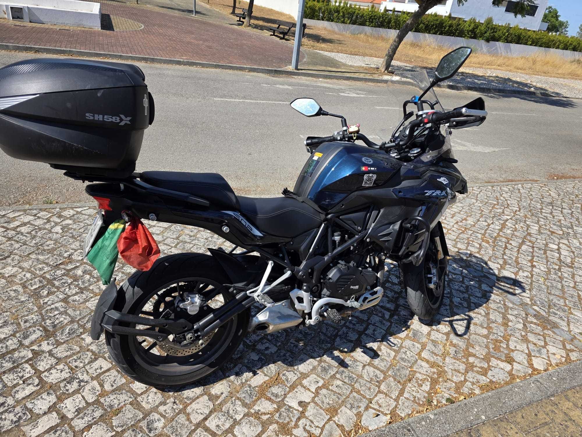 Mota Benelli TRK 502