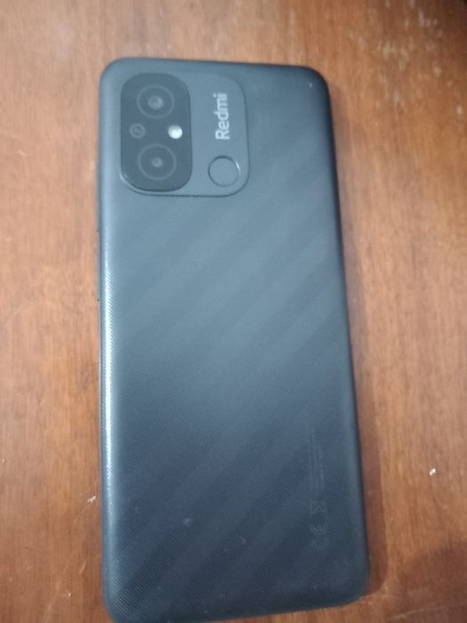 Redmi 12c usado.