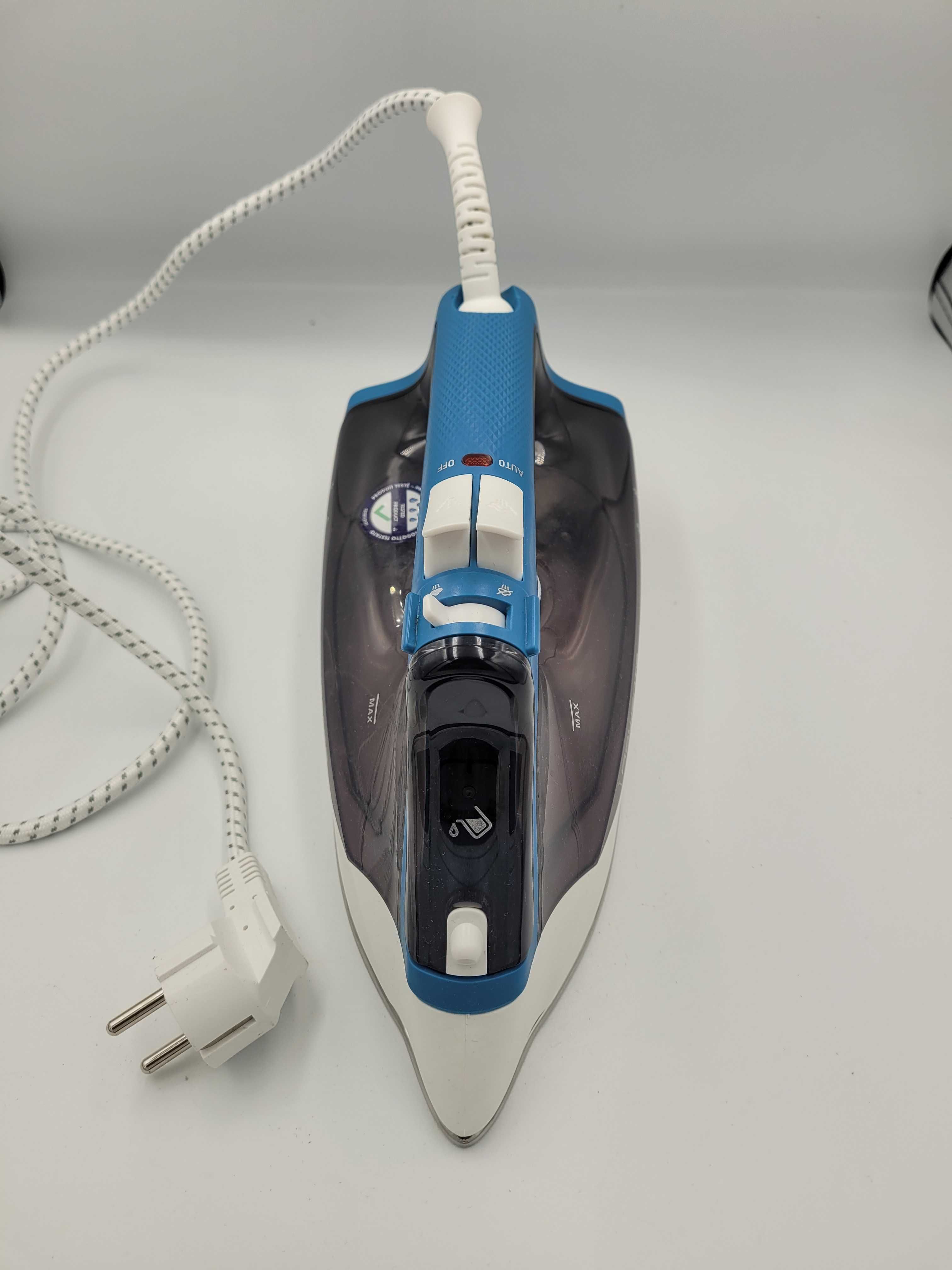 Rowenta  2200 W żelazko parowe