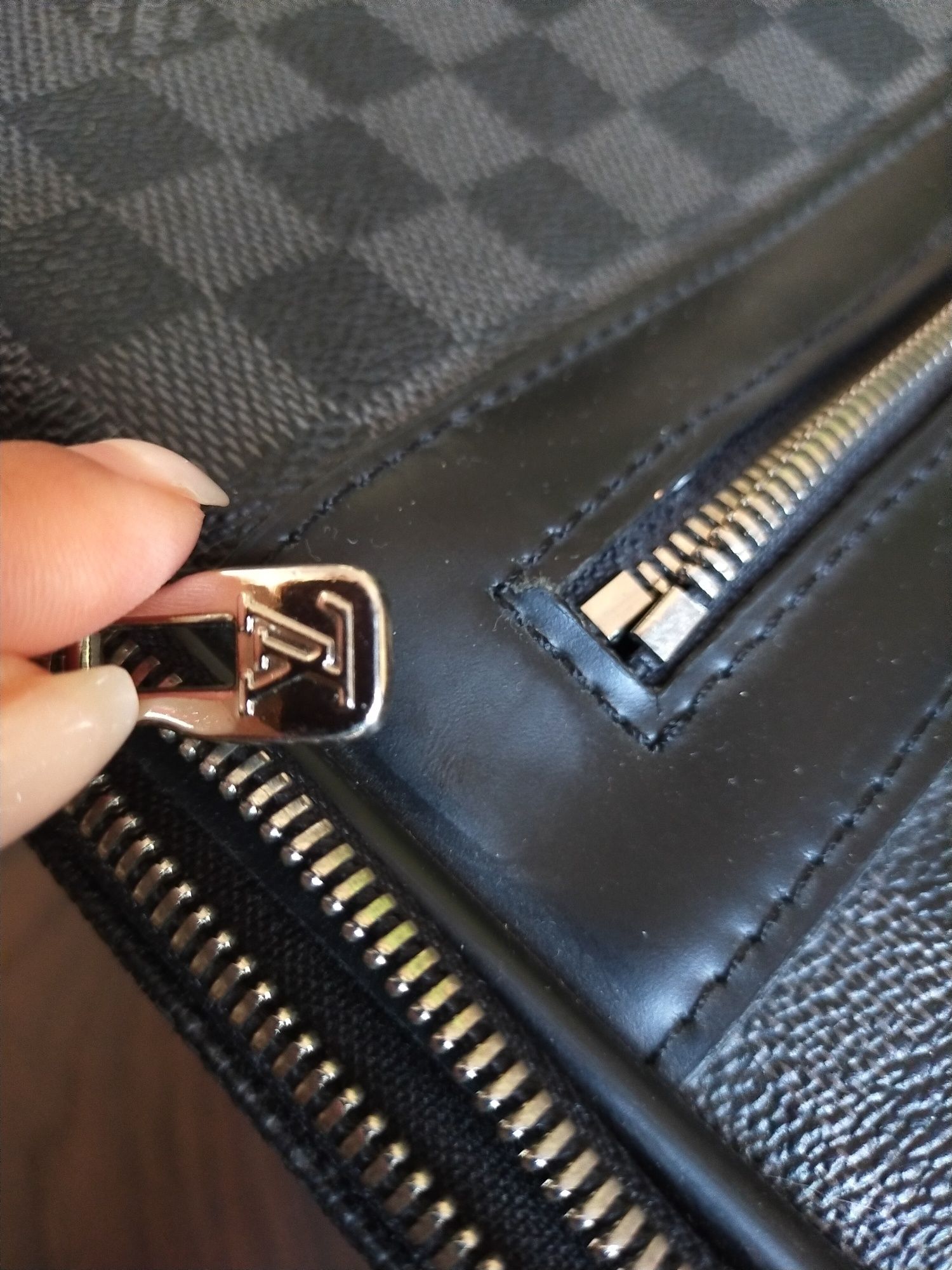 Louis Vuitton walizka
