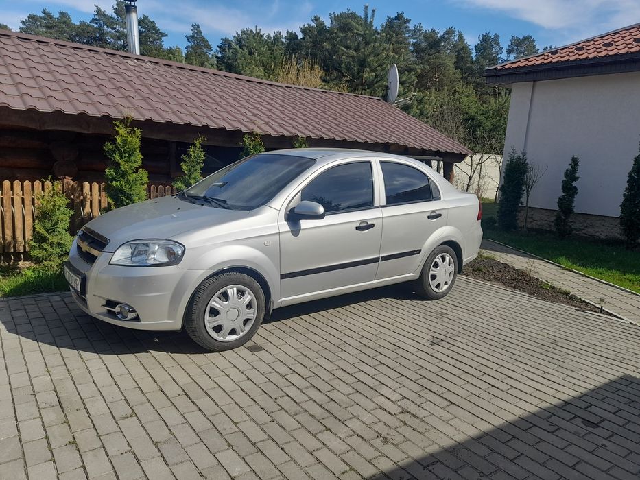 Продам шевроле авео т250  2008 газ-бензин 1.5
