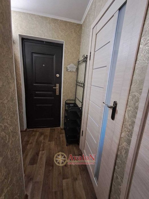 Продам 1-ком квартиру с косметическим ремонтом! Цена 28 000 у.е