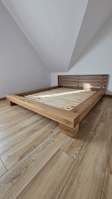 Łóżko solidne, dębowe pod materac 160x200