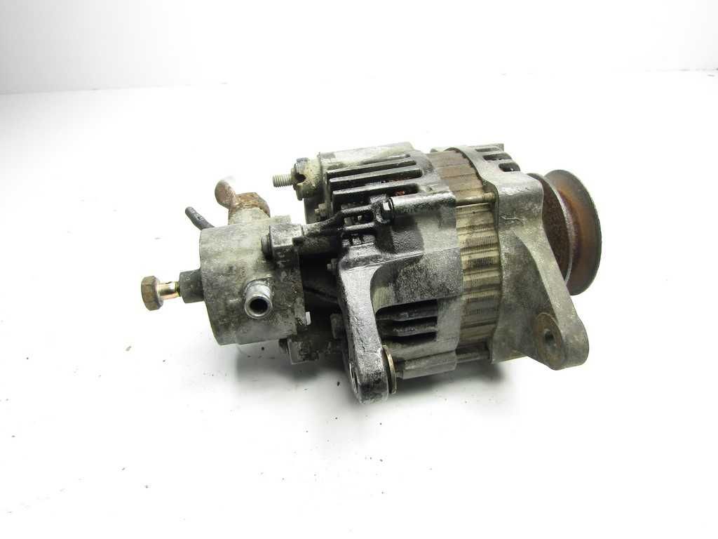 Isuzu D Max 3.0 TD D 4JH1 alternator vacum